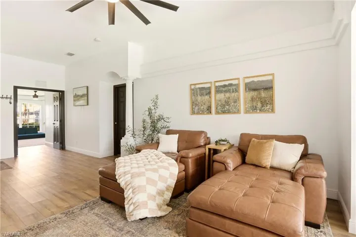 1910 Sw 39th St, Cape Coral, Florida 33914