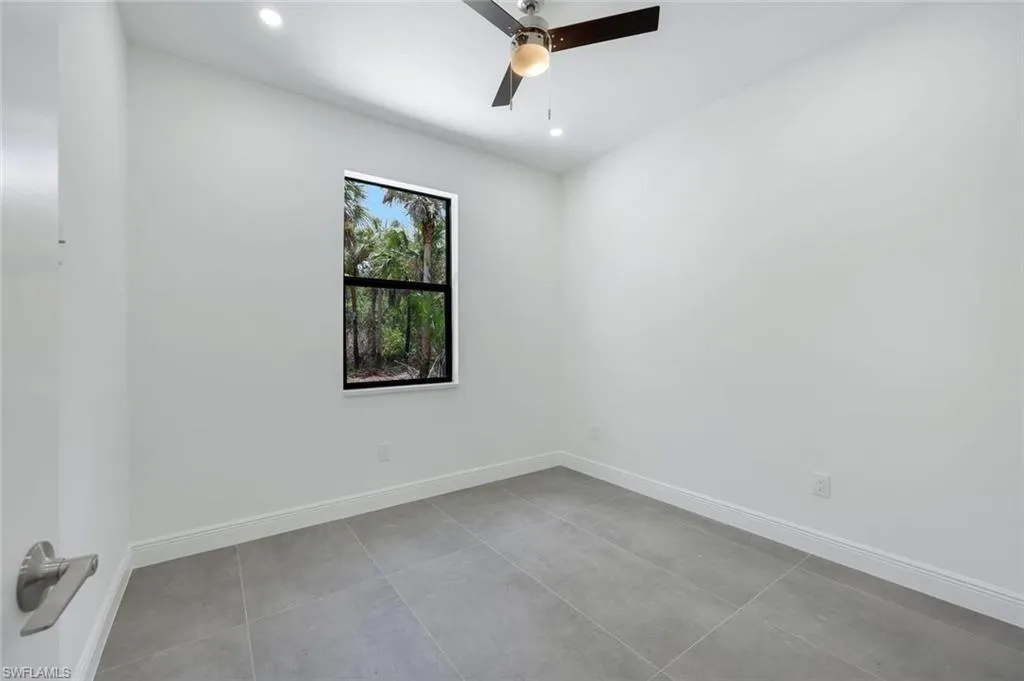 4393 32nd AVE, Naples, FL 34117,225063618