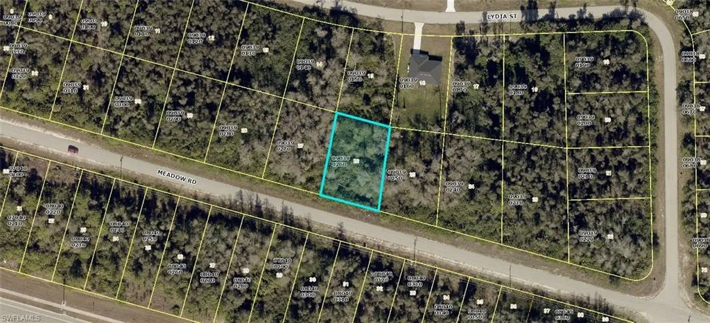 2761 Meadow Rd, Lehigh Acres, Florida 33974