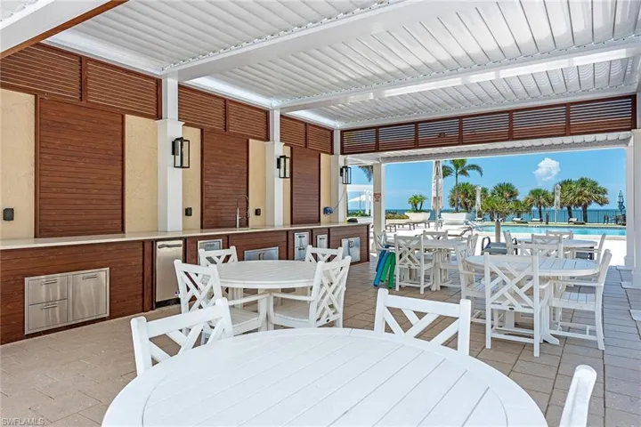 3215  Gulf Shore N BLVD, Naples, FL 34103