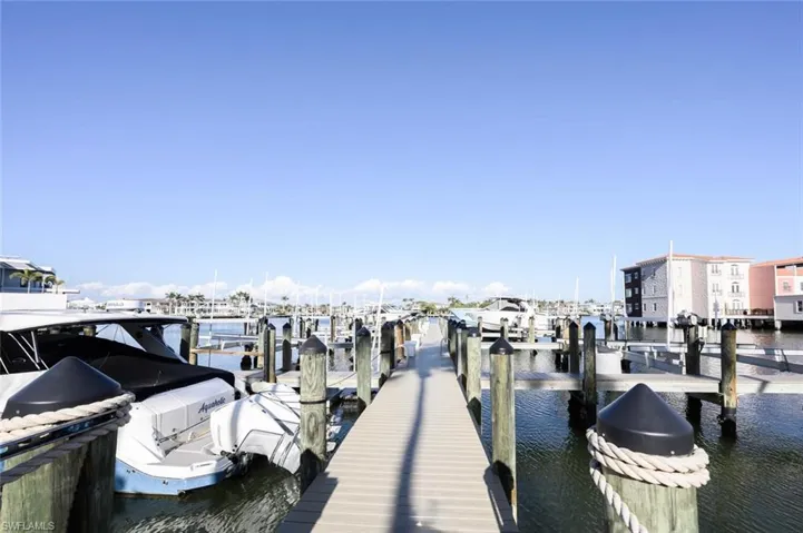 BS# 26 4090  Gulf Shore N BLVD, Naples, FL 34103