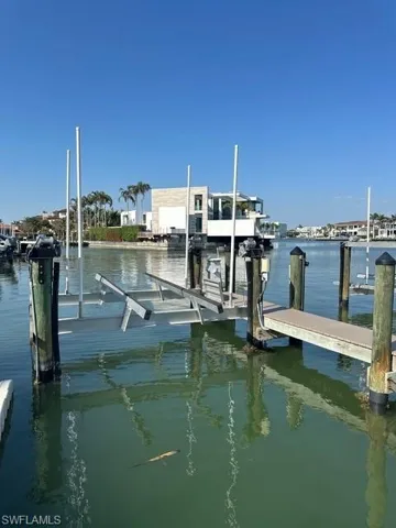 BS# 26 4090  Gulf Shore N BLVD, Naples, FL 34103