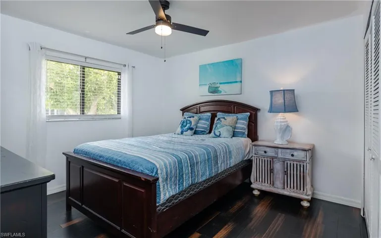 512 33rd Ter, Cape Coral, Florida 33904
