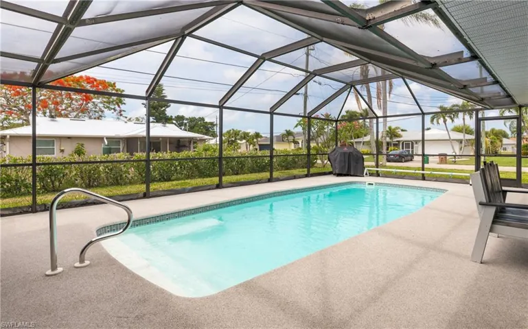 512 33rd Ter, Cape Coral, Florida 33904