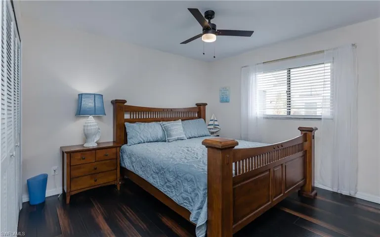 512 33rd Ter, Cape Coral, Florida 33904