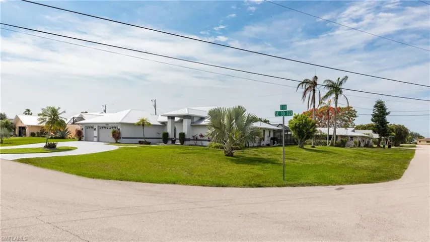 512 33rd Ter, Cape Coral, Florida 33904