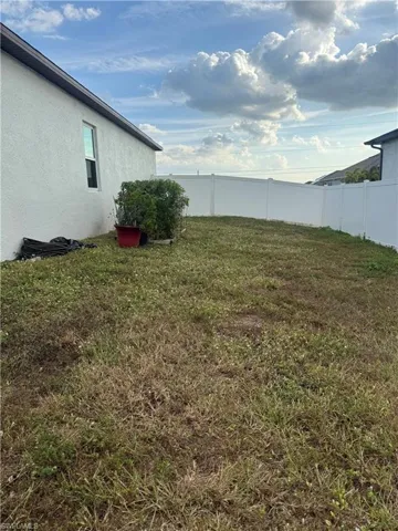 3405 Nw 9th St, Cape Coral, Florida 33993