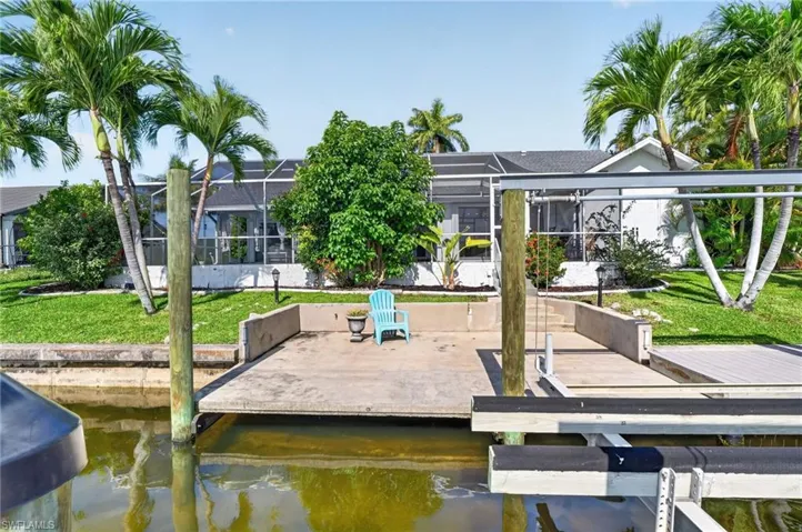4225 2nd Ave, Cape Coral, Florida 33914