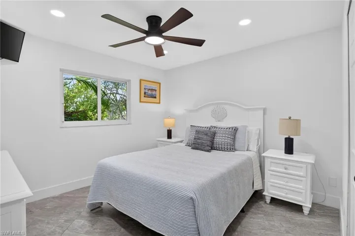 4225 2nd Ave, Cape Coral, Florida 33914