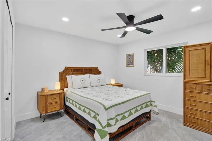 4225 2nd Ave, Cape Coral, Florida 33914