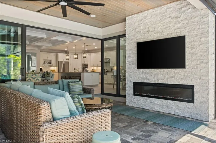 12166 Sussex St, Fort Myers, Florida 33913
