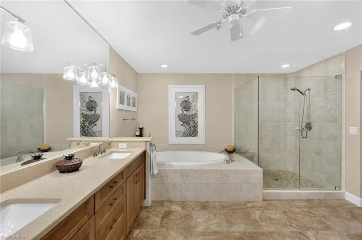 11640 Court Of Palms 303, Fort Myers, Florida 33908