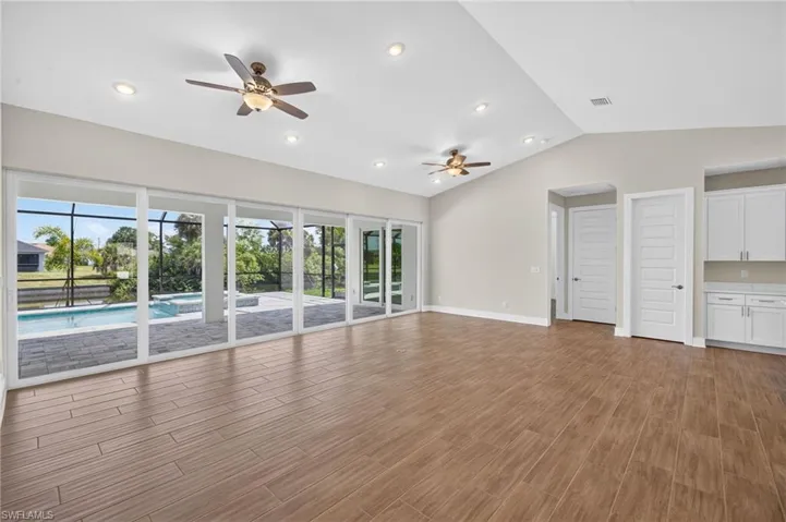 613 Sw 13th St, Cape Coral, Florida 33991