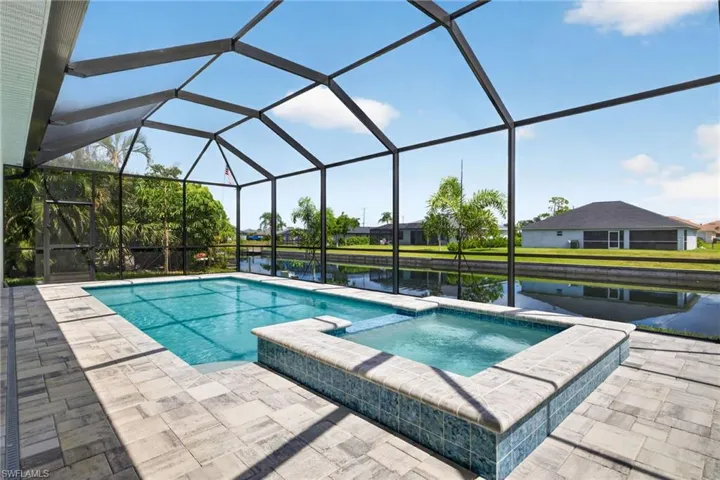 613 Sw 13th St, Cape Coral, Florida 33991