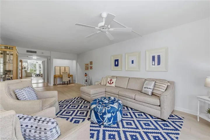 4051  Gulf Shore N BLVD, Naples, FL 34103