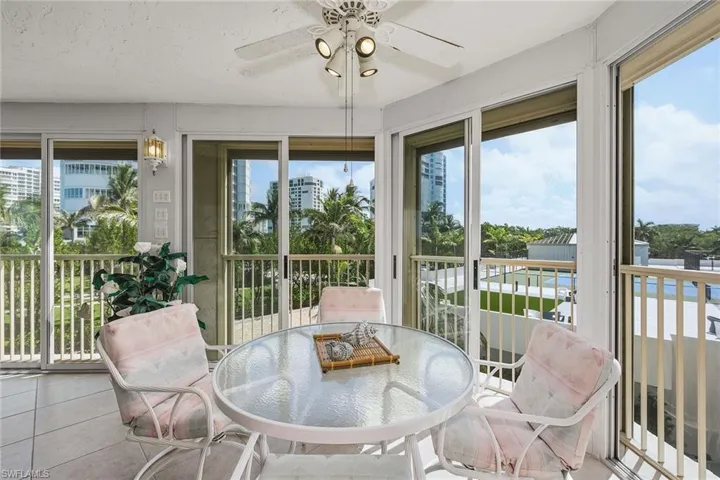 4051  Gulf Shore N BLVD, Naples, FL 34103