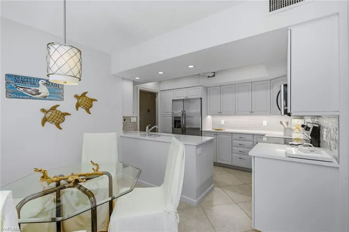 4051  Gulf Shore N BLVD, Naples, FL 34103