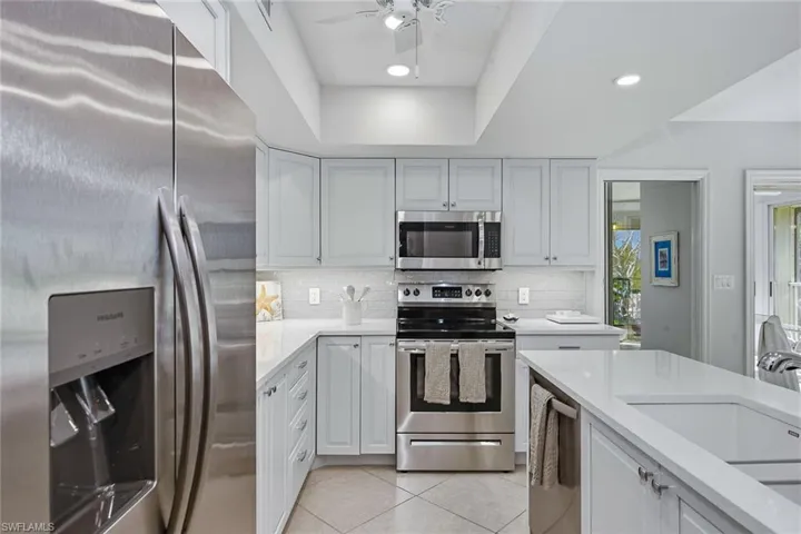 4051  Gulf Shore N BLVD, Naples, FL 34103