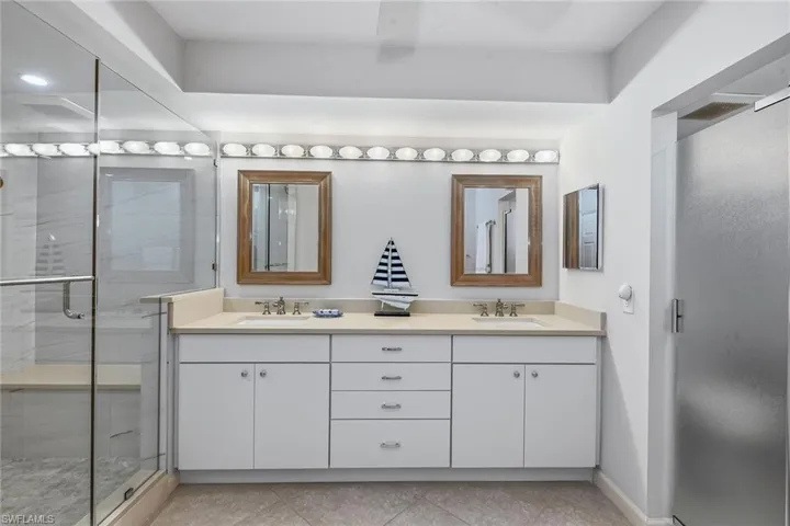 4051  Gulf Shore N BLVD, Naples, FL 34103