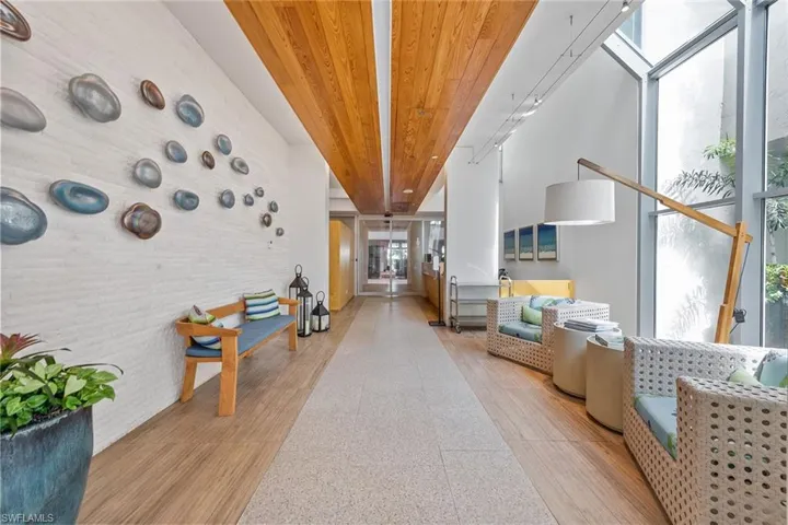 4051  Gulf Shore N BLVD, Naples, FL 34103