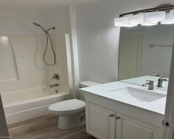 11487 Forest Mere Dr, Bonita Springs, Florida 34135