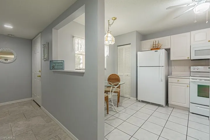 749 Landover Cir # 102, Naples Fl 34104