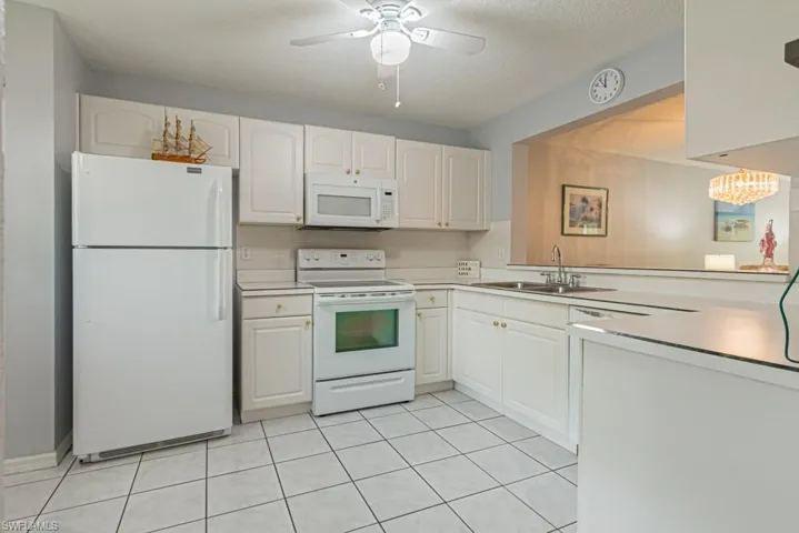 749 Landover Cir # 102, Naples Fl 34104