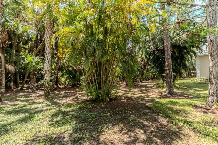 749 Landover Cir # 102, Naples Fl 34104
