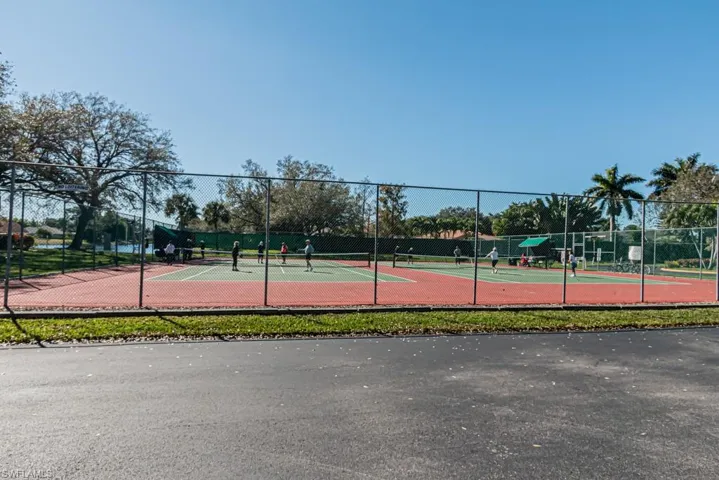 749 Landover Cir # 102, Naples Fl 34104