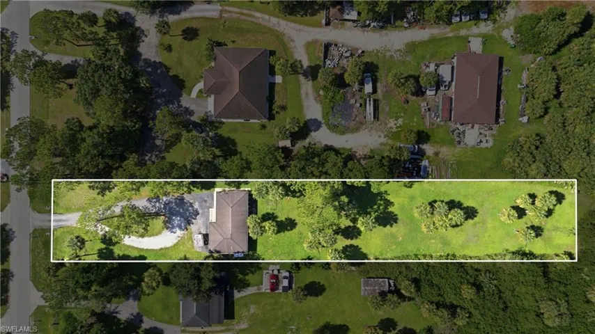 231 14th St Ne, Naples, Florida 34120