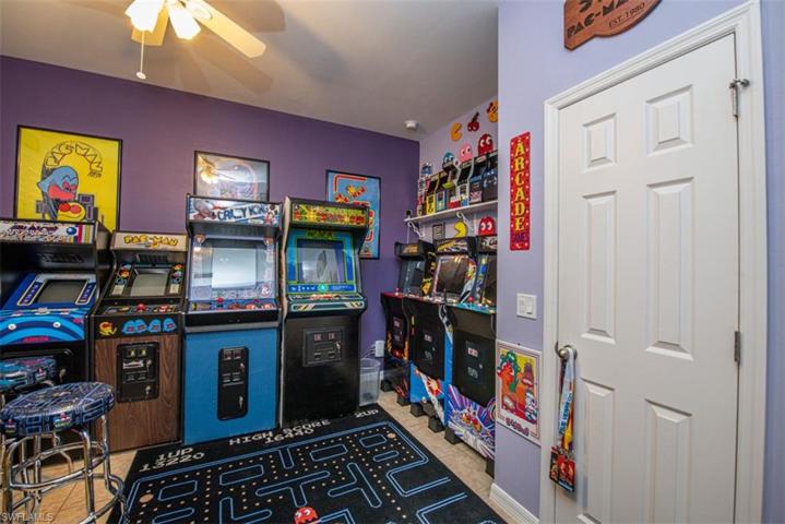 Den/Game Room W/ Closet, Could be 5th Bedroom