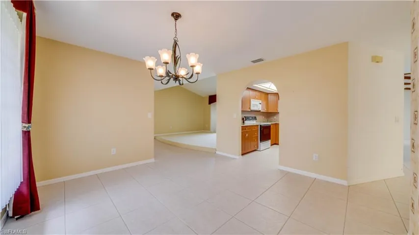5308 Sw 11th Pl, Cape Coral, Florida 33914