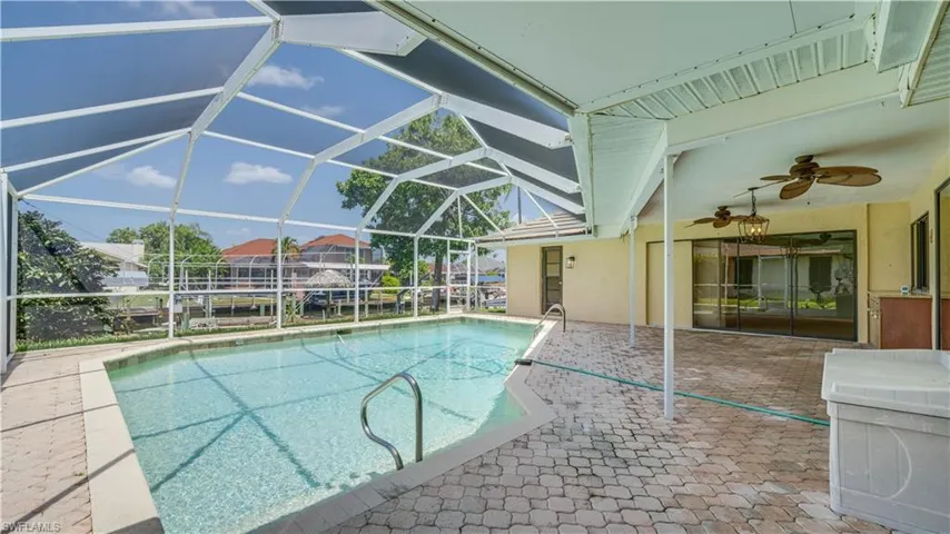 5308 Sw 11th Pl, Cape Coral, Florida 33914