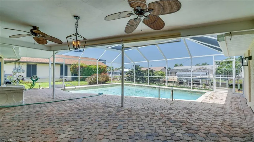 5308 Sw 11th Pl, Cape Coral, Florida 33914