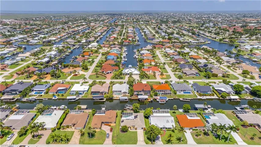 5308 Sw 11th Pl, Cape Coral, Florida 33914
