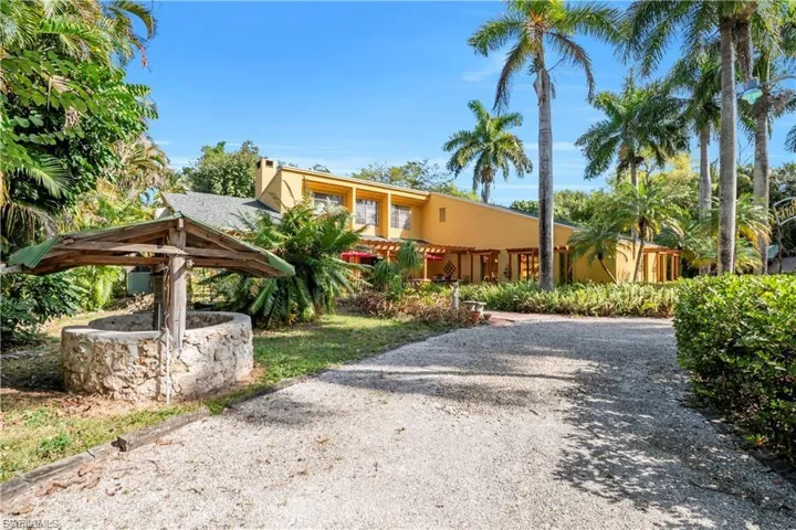 184 W Mariana Ave, North Fort Myers, Florida 33903