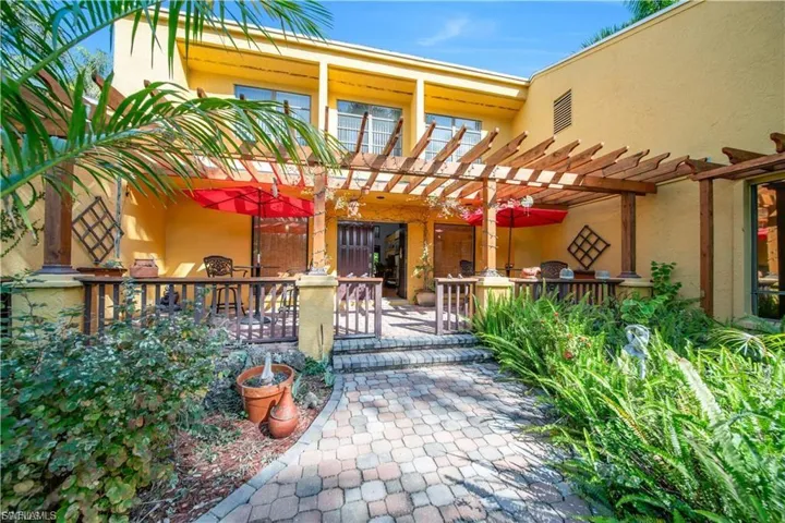 184 W Mariana Ave, North Fort Myers, Florida 33903