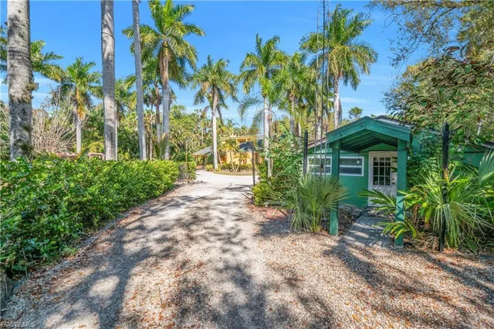 184 W Mariana Ave, North Fort Myers, Florida 33903