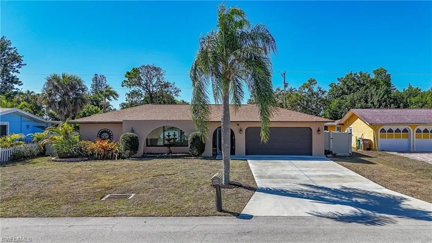 1314 Se 43rd Ter, Cape Coral, Florida 33904
