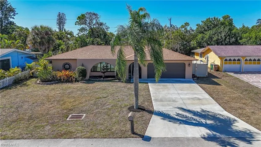 1314 Se 43rd Ter, Cape Coral, Florida 33904