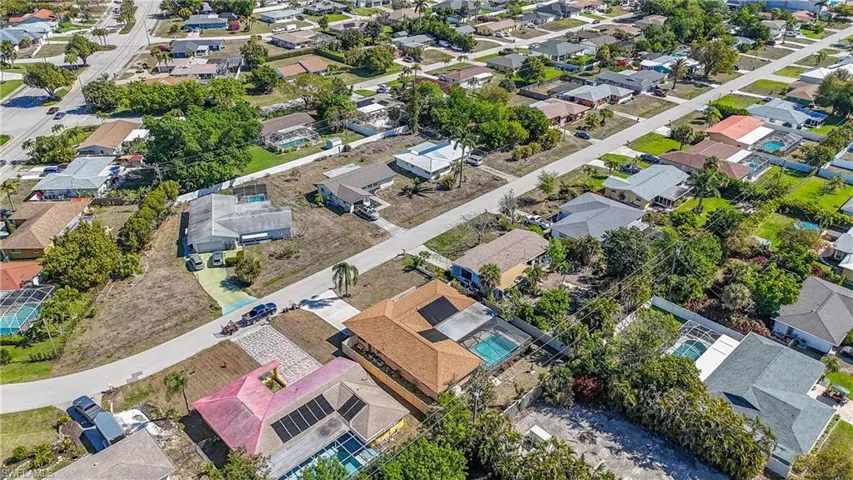 1314 SE 43rd  TER, Cape Coral, FL 33904
