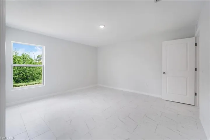 8028  Buttercup  CIR, Labelle, FL 33935