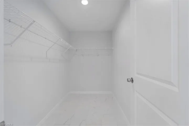 Master Bedroom walk in closet