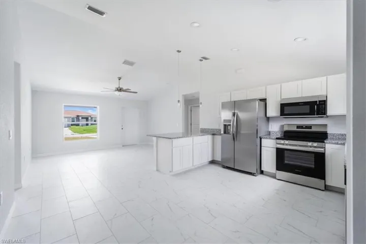 8028  Buttercup  CIR, Labelle, FL 33935