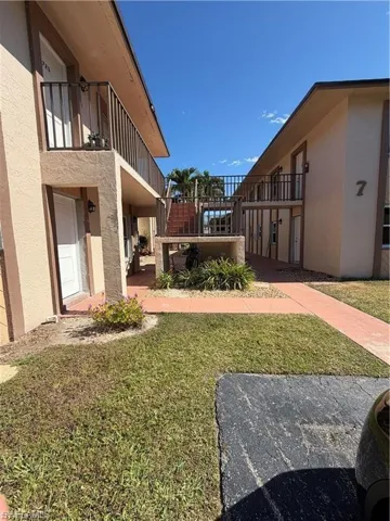 16881 Davis Rd Nw # 814, Fort Myers, Florida 33908