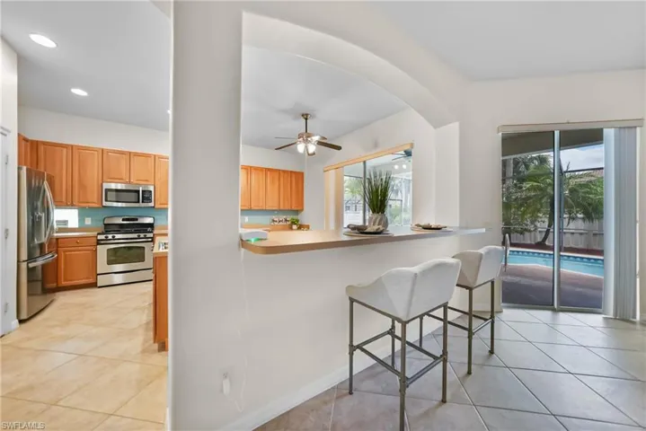 11700  Pine Timber  LN, Fort Myers, FL 33913