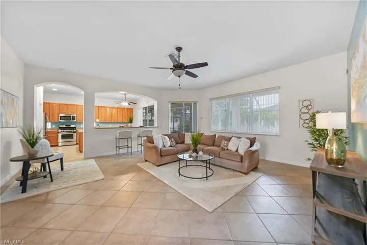 11700  Pine Timber  LN, Fort Myers, FL 33913
