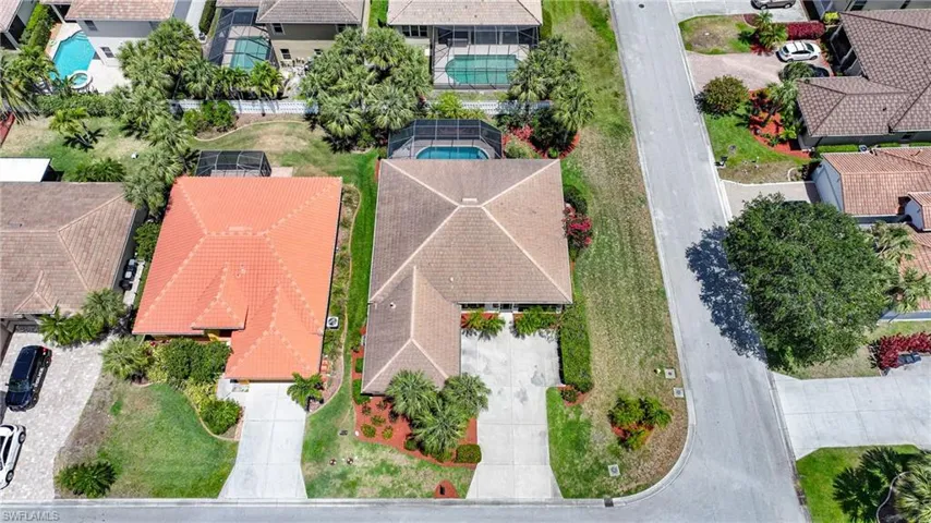 11700  Pine Timber  LN, Fort Myers, FL 33913