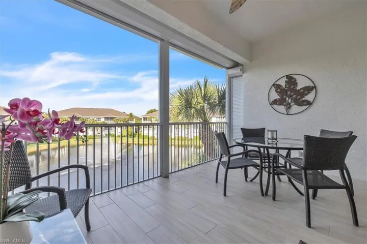 765  Bentwater  CIR, Naples, FL 34108