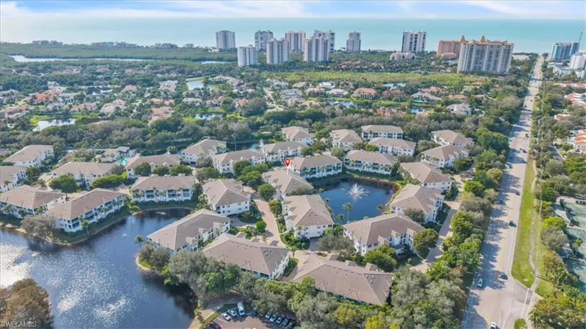 765  Bentwater  CIR, Naples, FL 34108